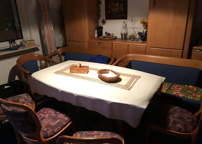 Gemuetliches In Mit Garten-, Kuechennutzung Und Arbeitsplatz * ווינינגן